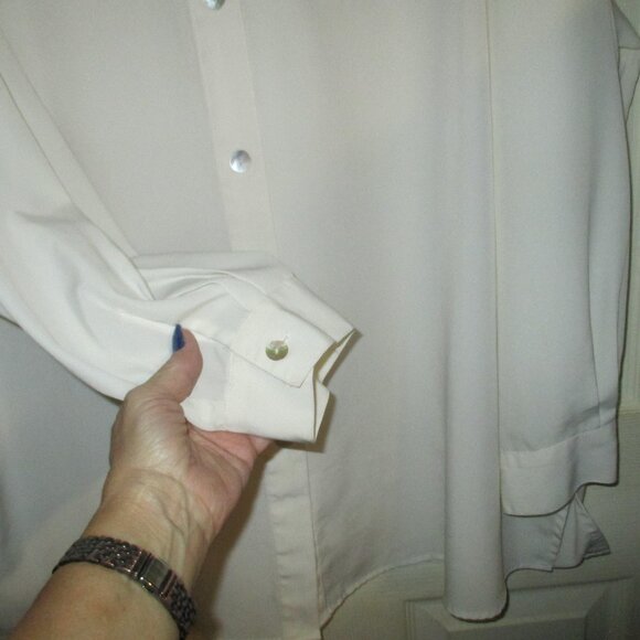 Shirt: “Jordan Woman” Sz:24W, Button Down, Round Collar, Long Sleeve, Off White - Picture 4 of 8